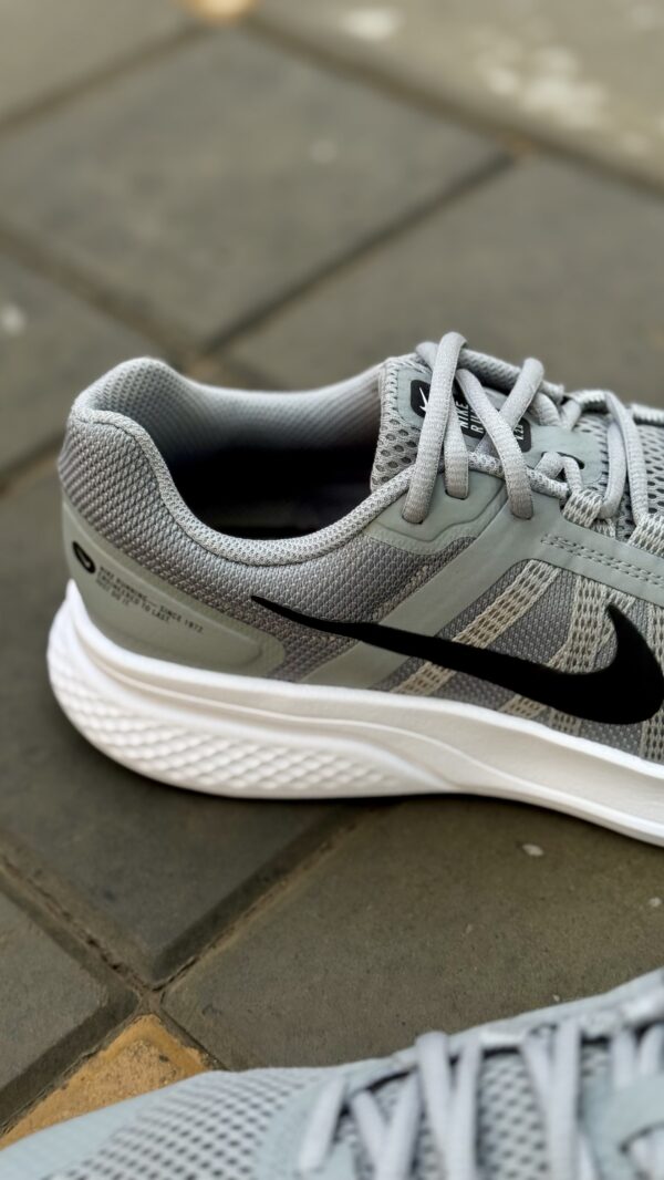 img_2405 Nike Run Swift 2 'Particle Grey'