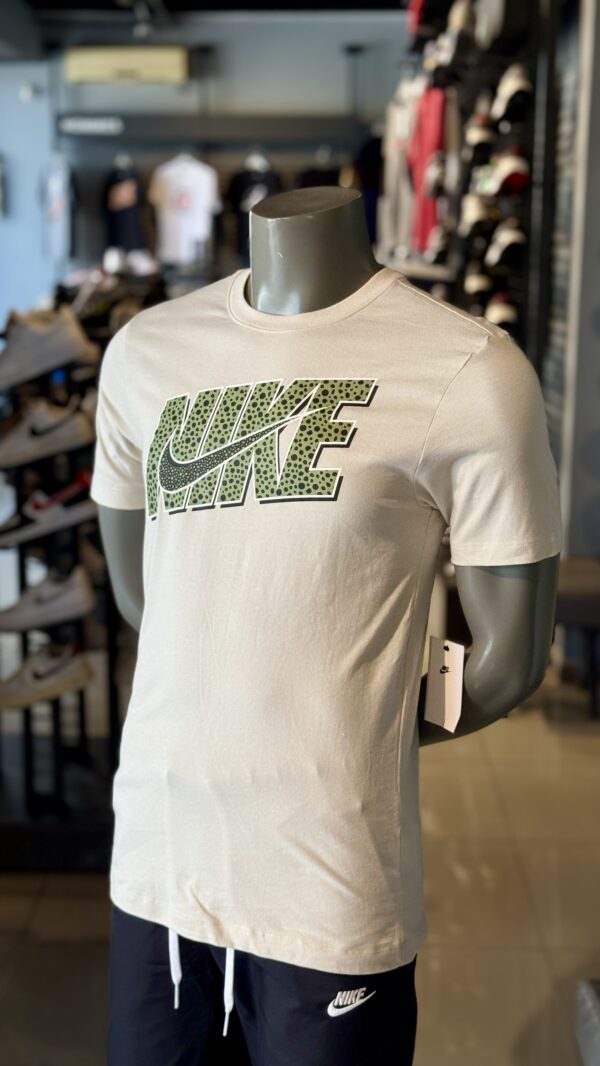 Nike Swoosh
