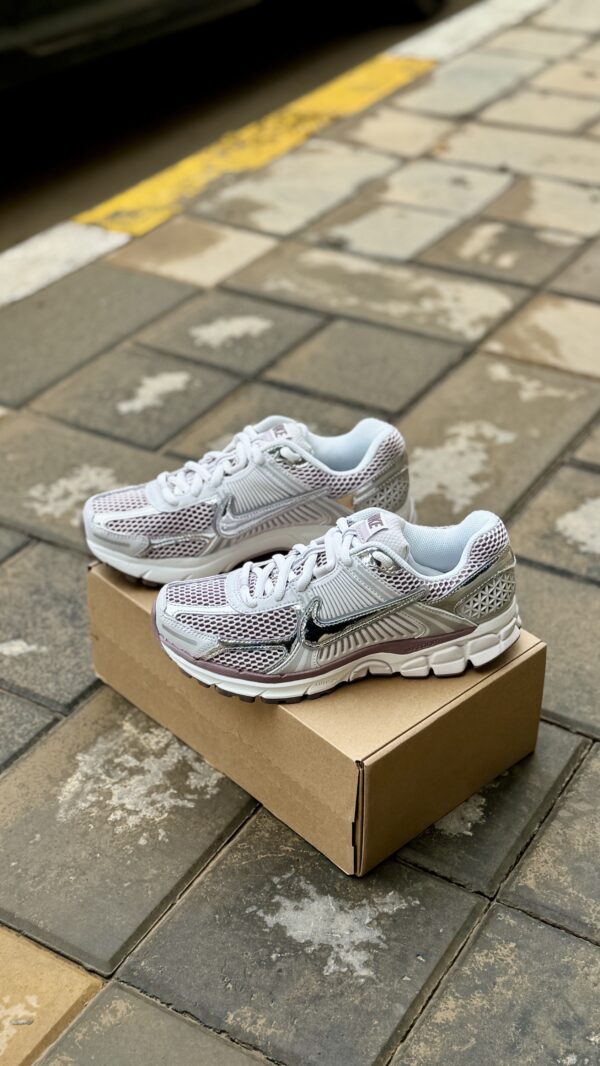 Nike Zoom Vomero 5 Metallic Argenté Platinum Violet