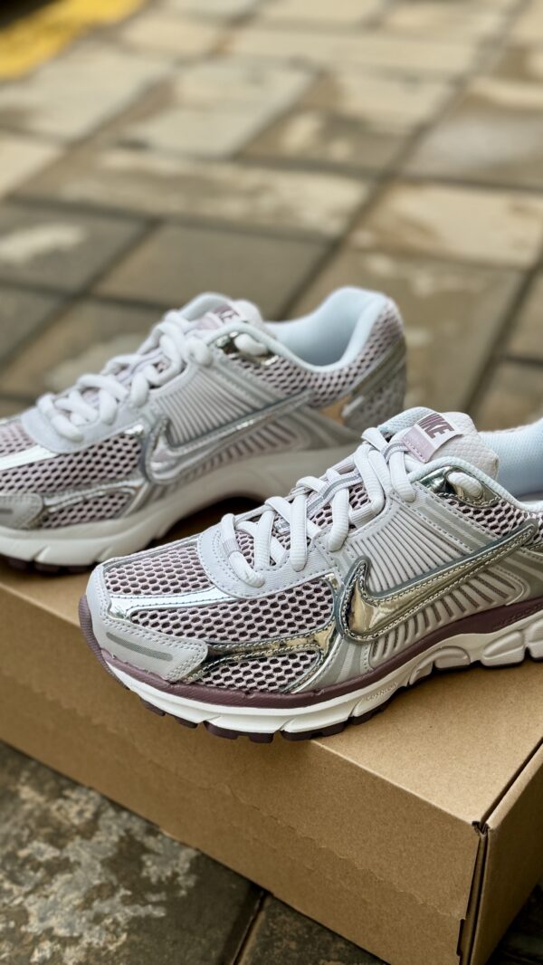 Nike Zoom Vomero 5 Metallic Argenté Platinum Violet