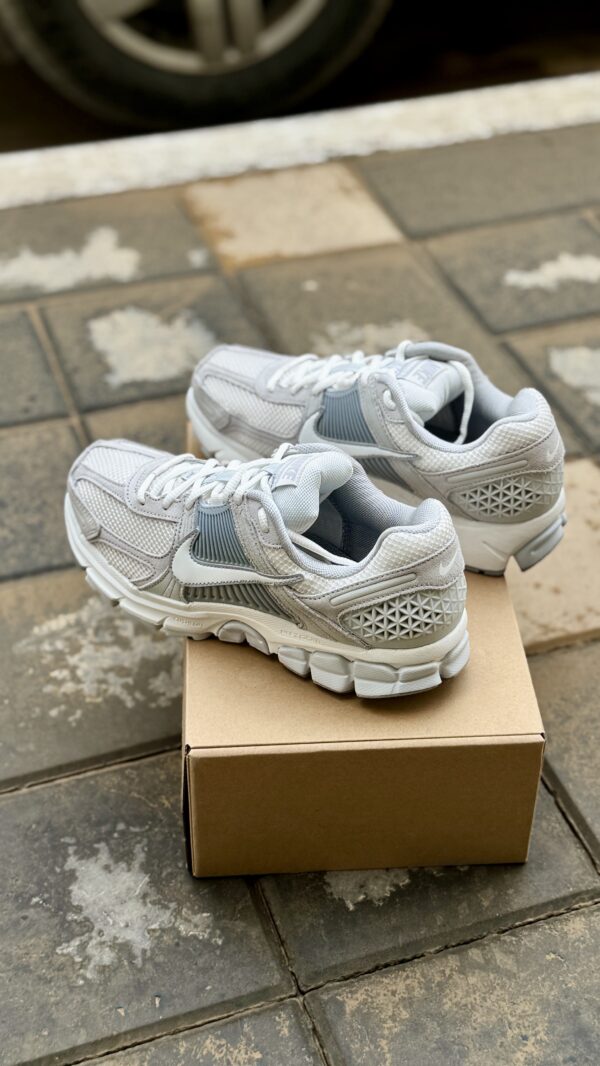 Nike Zoom Vomero 5 Pure Platinum Platinum Tint Grey Wolf Summit Blanc
