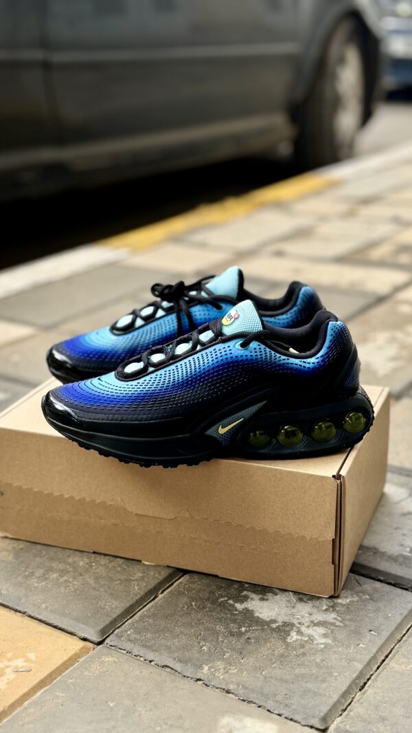 Nike Air Max Dn  Hyper Bleu Chamois