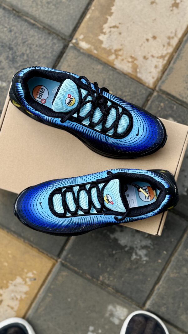 Nike Air Max Dn  Hyper Bleu Chamois