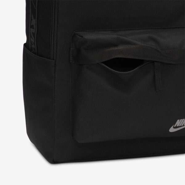 Nike Air Max (25L)