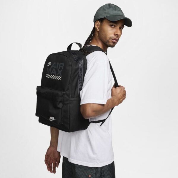 Nike Air Max (25L)
