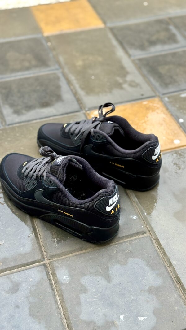 Nike Air Max 90 Noir Speed Jaune