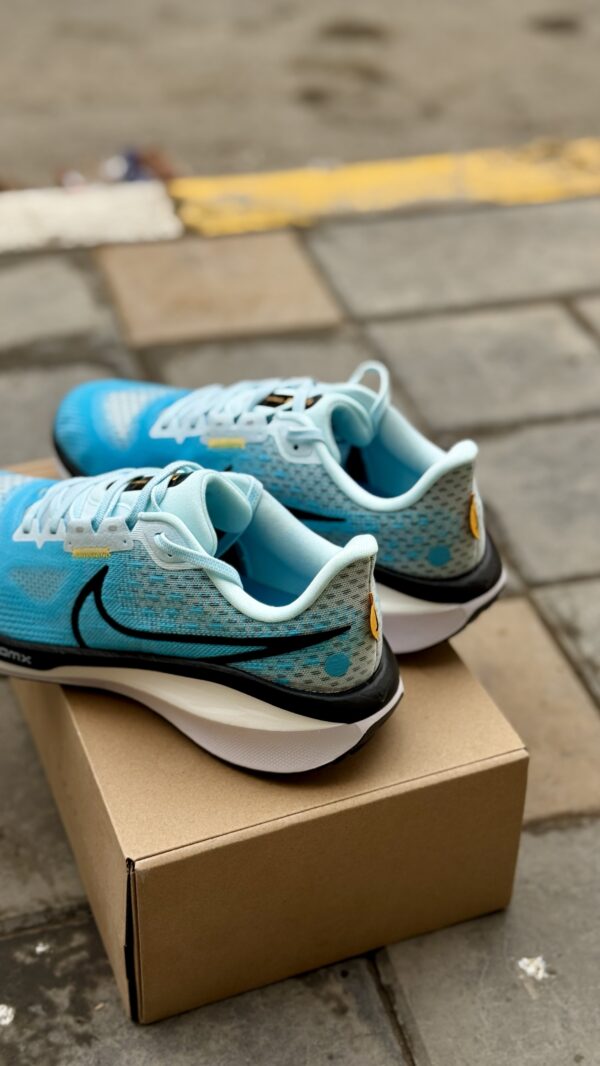 Nike Vomero 17 baltic blue/glacier blue/black