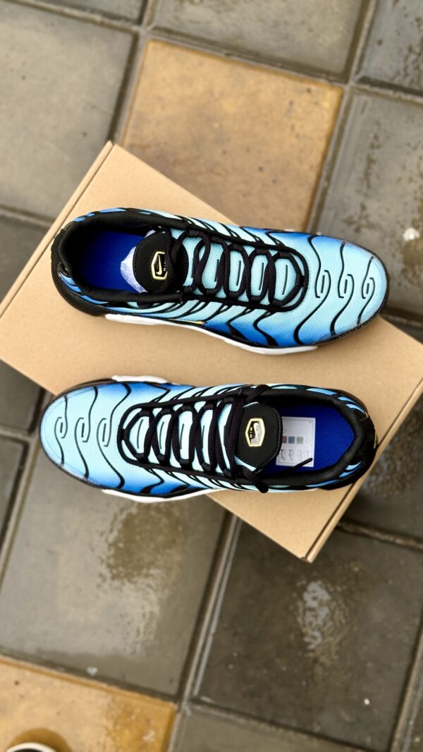 Nike Air Max Plus ‘Hyper Bleu’