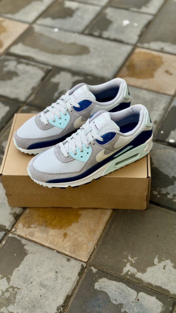 Nike Air Max 90(Pure Platinum/Glacier Blue/Court Blue/White)