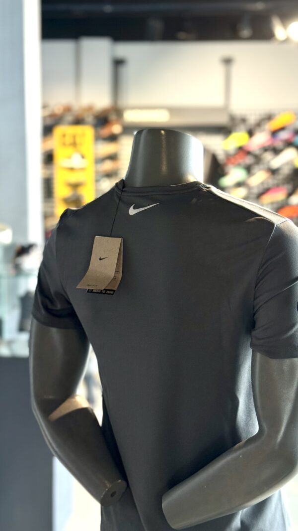 Nike Flash Miler Sleeve Running
