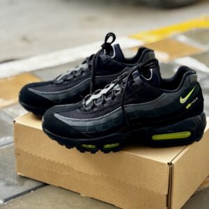 Nike Air Max 95 Rétro Logo Noir Gris Volt