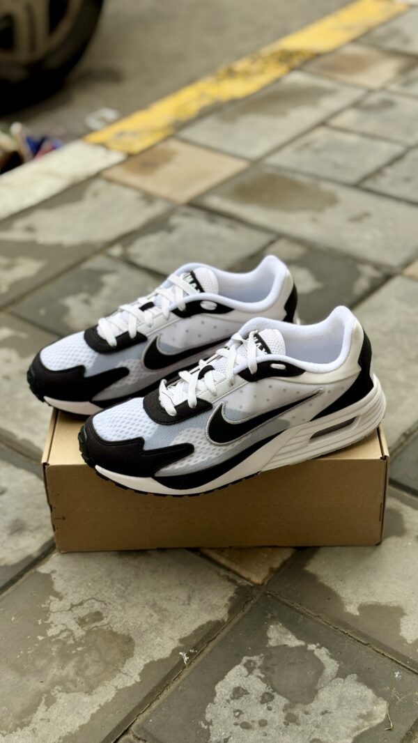 Nike Air Max Solo Blanc Noir