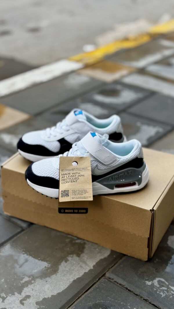 Air Max SYSTM PS 'White
Black Green'