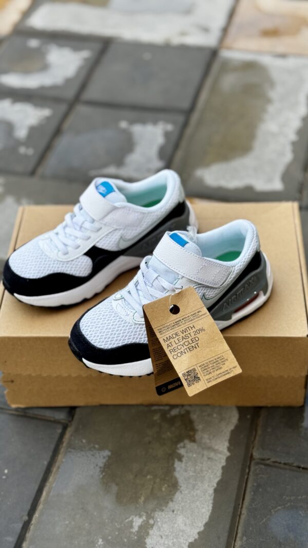 Air Max SYSTM PS 'White
Black Green'