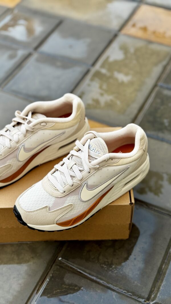 Air Max Solo 'Light Orewood Brown Monarch'