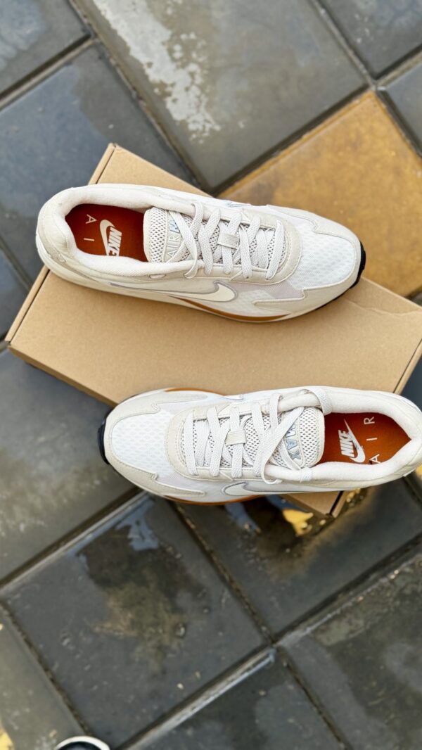 Air Max Solo 'Light Orewood Brown Monarch'