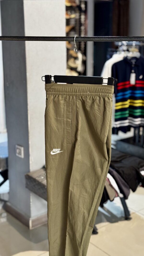 NIKE UNLINED CUFF PANTS