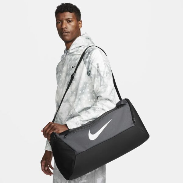 Nike Brasilia 9.5
Duffel Bag (41L)