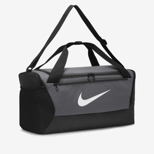 Nike Brasilia 9.5
Duffel Bag (41L)