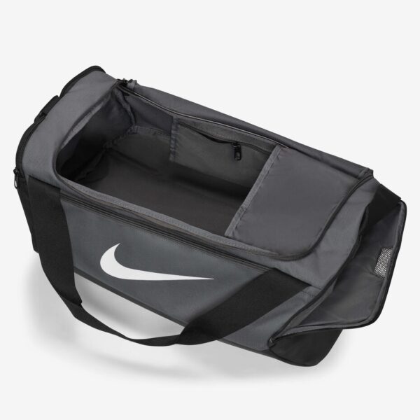 Nike Brasilia 9.5
Duffel Bag (41L)