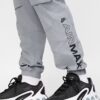 Nike Sportswear Air MaxPantalon cargo tissé Cool Grey/Cool Grey/Noir