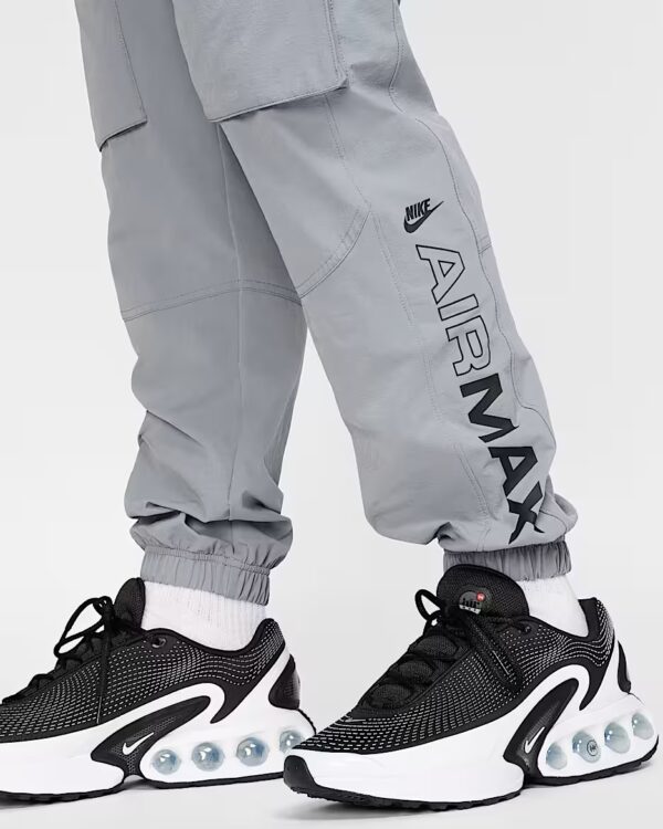 Nike Sportswear Air MaxPantalon cargo tissé Cool Grey/Cool Grey/Noir