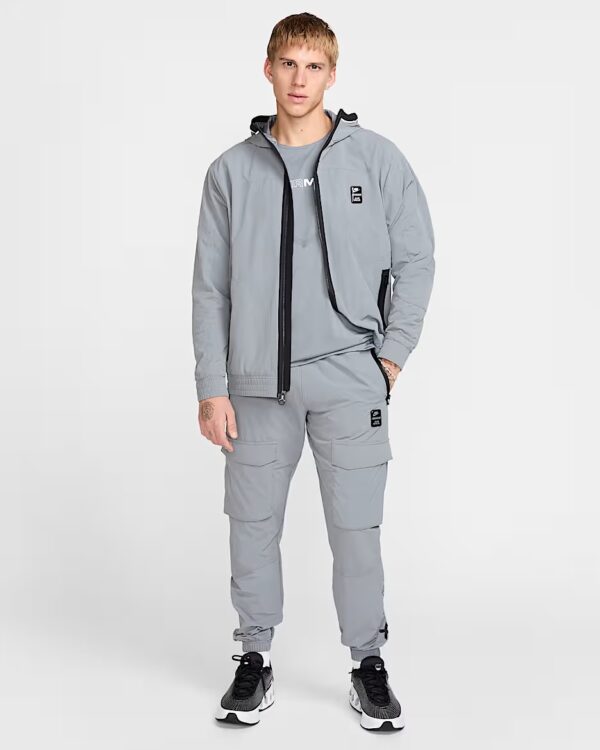 Nike Sportswear Air MaxPantalon cargo tissé Cool Grey/Cool Grey/Noir