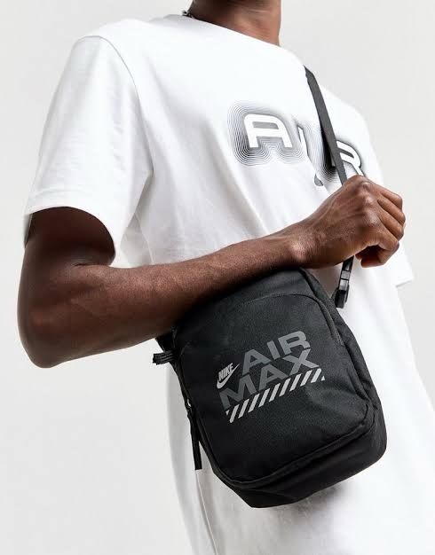 Nike Air Max Pochette (4L)
