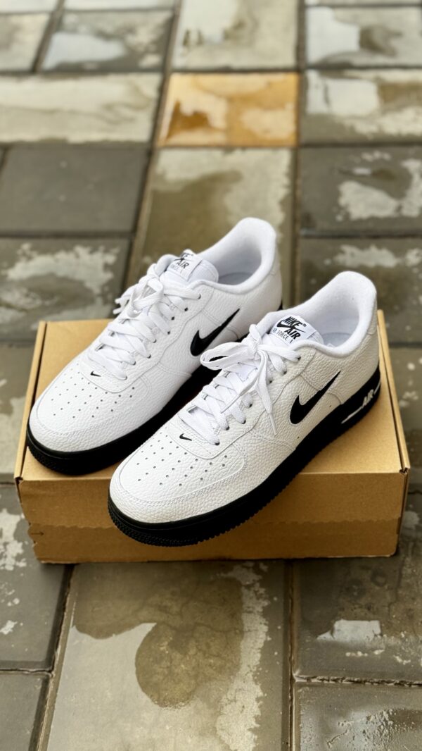 Air Force 1 '07 'White Black Jewel'