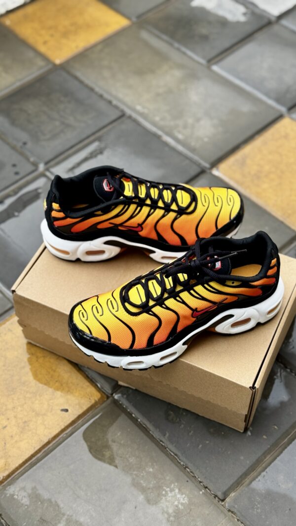 Nike Air Max Plus Sunset