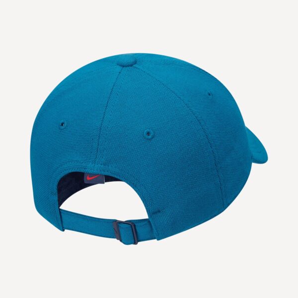 NIKE COURT HERITAGE 86 LOGO CAP (One Size)
Green Abyss/Binary Blue