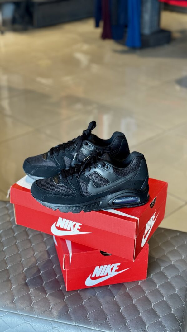 Nike Air Max Command Triple Black