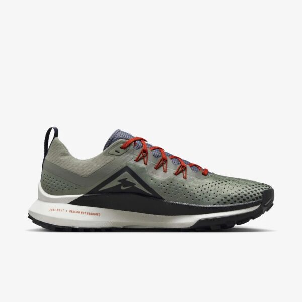 Nike Pegasus Trail 4  Dark Stucco/Light Orewood Brown/Cosmic Clay/Black