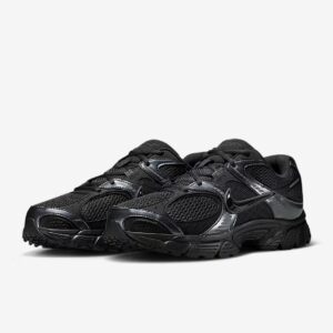 Nike V5 RNR Triple Black