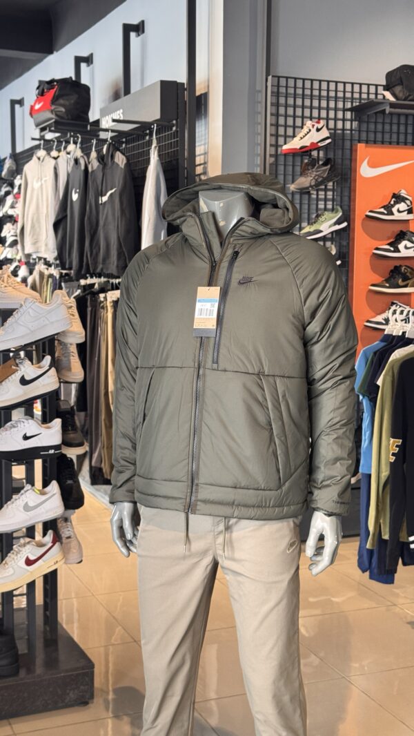 Nike Themra-Fit Legacy Hooded Jacket Vest
