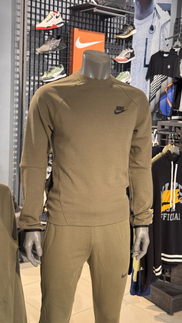 Nike Tech Essentials Crewneck Green Jumper