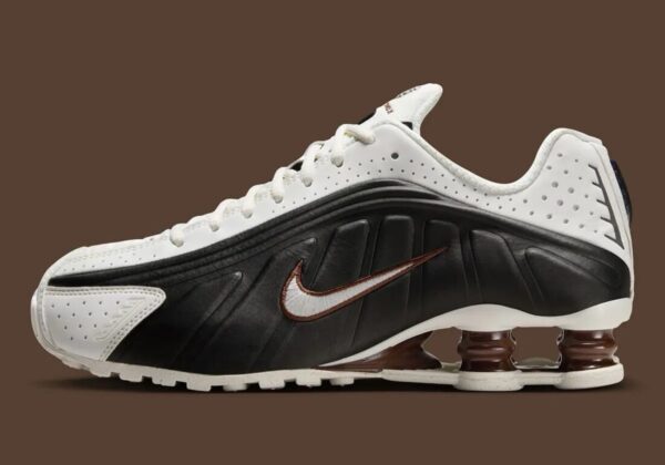 Nike Shox R4 'Sail Fauna Brown'