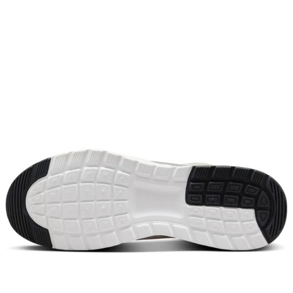 NikeAir Max Nuaxis 'Light Bone Light Iron Ore'.