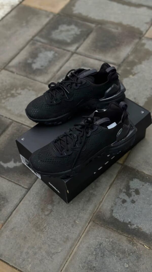 Nike React Vision Triple Black
