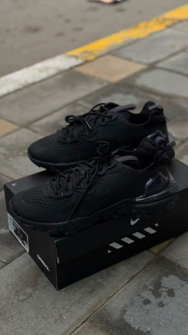 Nike React Vision Triple Black
