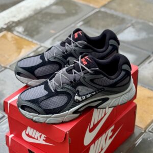 Nike V5 RNR "IRON GREY"