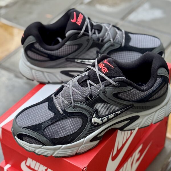 Nike V5 RNR "IRON GREY"