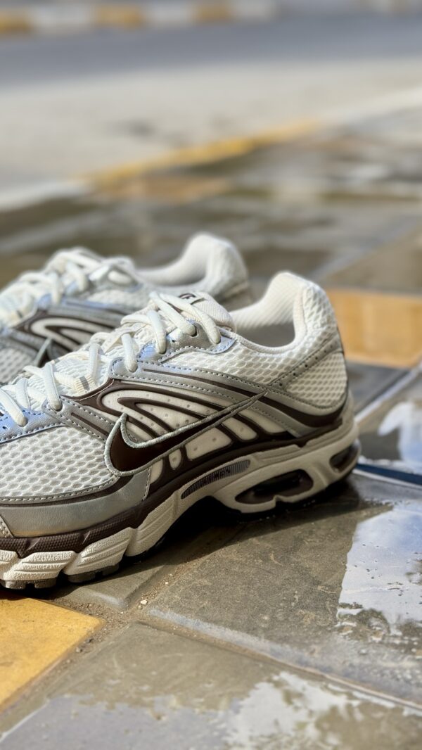 Nike Air Max Moto 2K Phantom Silver Baroque Marron