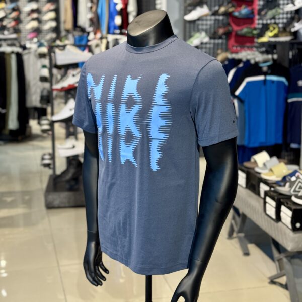 Nike Hyverse Dri-FIT UV-Sleeve Bleu