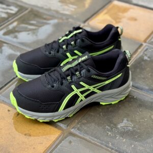 Asics VENTURE 9 black/illuminate green