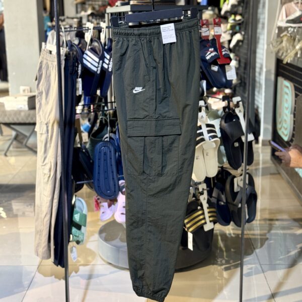 Nike Club Woven Cargo Trouser Green Olive