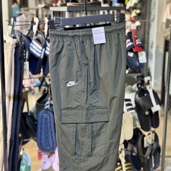 Nike Club Woven Cargo Trouser Green Olive
