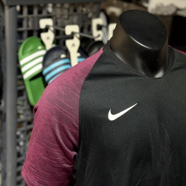 Nike Strike Jersey Black/Vivid Pink/White
