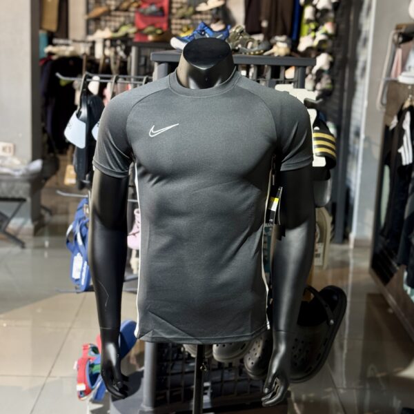 Nike Dri-Fit Academy Gris