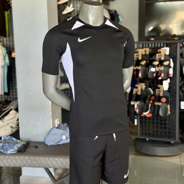 Nike Dry Legend Black/White/Black